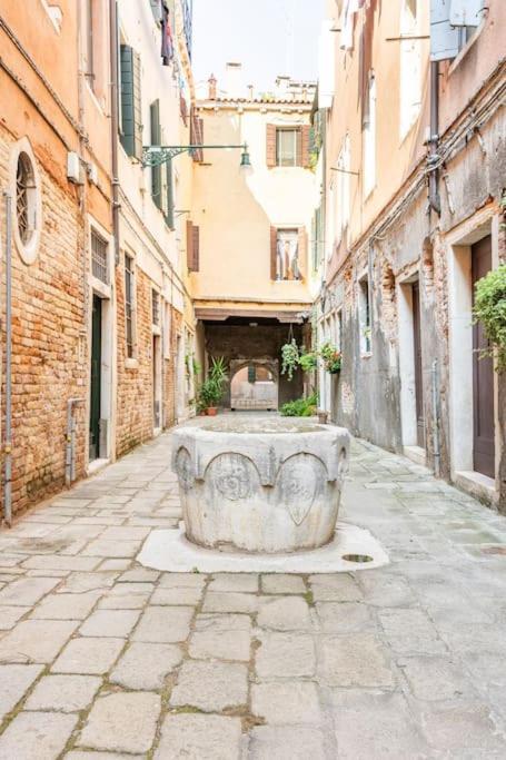 Dream'S Door With Canal View In Veneza Exterior foto